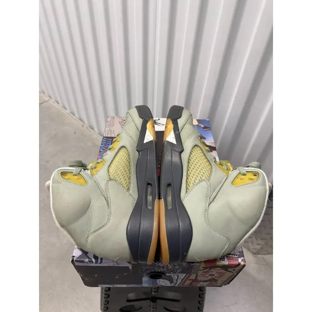 Jordan size 10